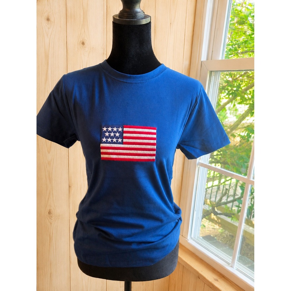 Zenana T-Shirt Women Large Blue  Embroidered American Flag Wi